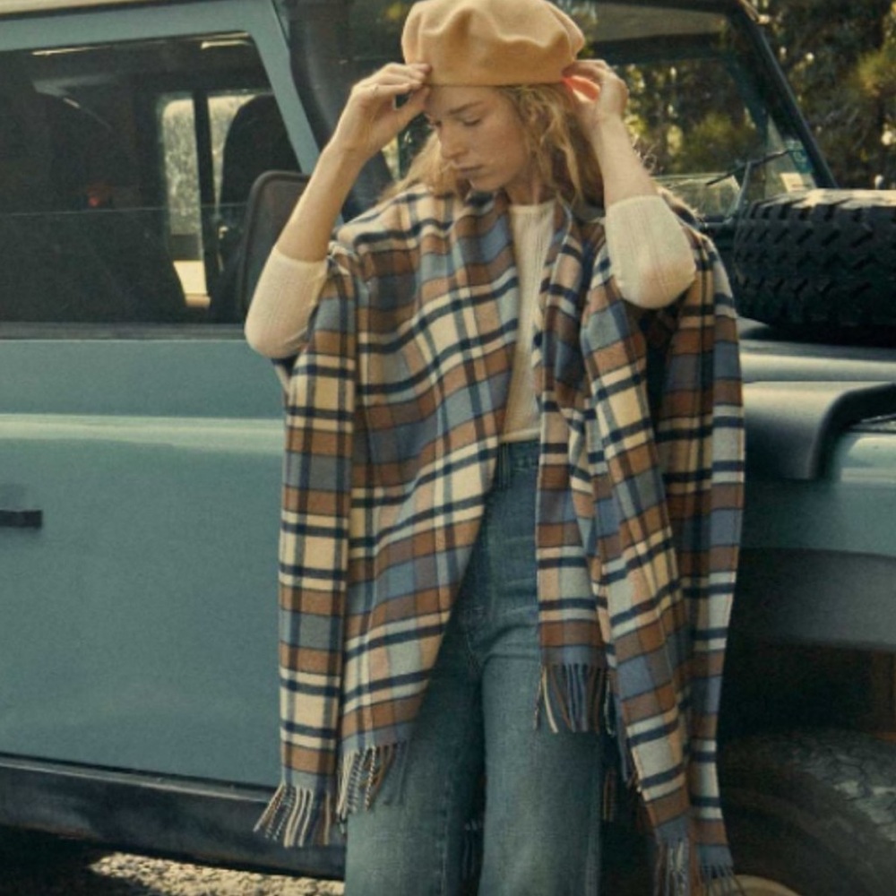 SOLD! Doen Ember wrap in Saint Moritz Plaid Sz S